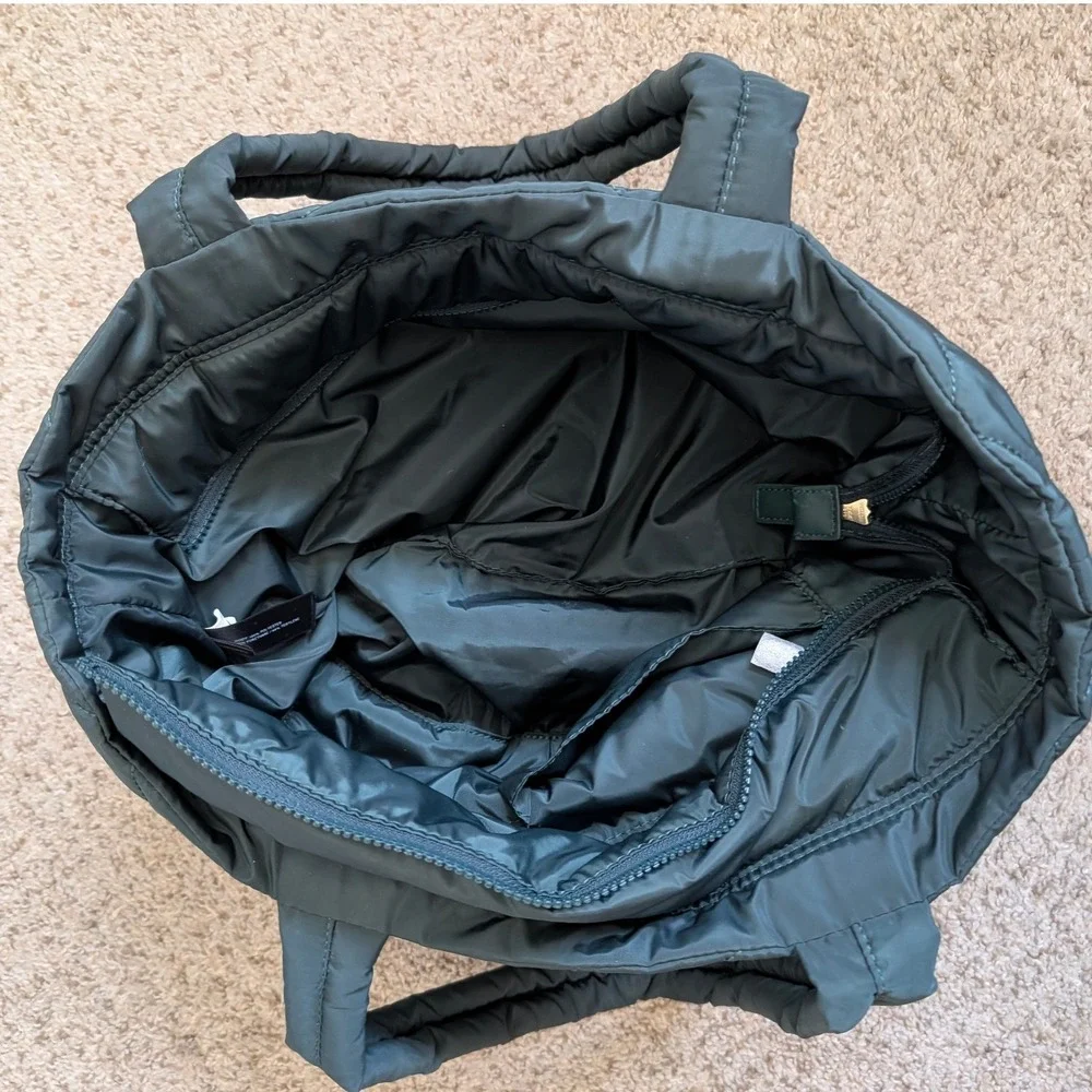 Marc Jacobs Quilted Nylon Tote Bag Forest Green M0016680 302
